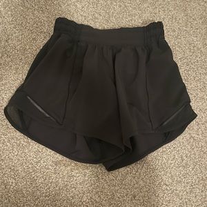 Lululemon Black Hotty Hot shorts